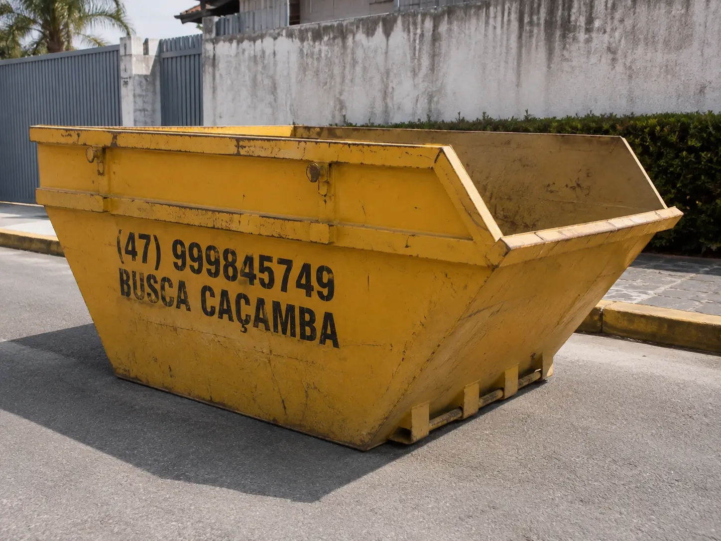 Caçamba de 5m³ da Busca Caçamba em Itapema